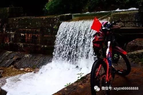 觉得自己很孤单